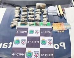 Imagem de compartilhamento para o artigo Denúncia de violência leva PM a flagrar jovem com quase 2 quilos de maconha em Chapadão do Sul da MS Todo dia